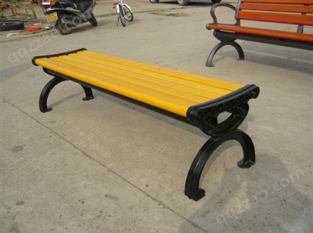 塑木公园椅钢板定制座椅园林防腐木休息休闲坐凳木头长椅