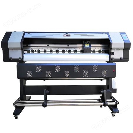 UV高精度打印机 户外高精度喷绘机康查驰厂家