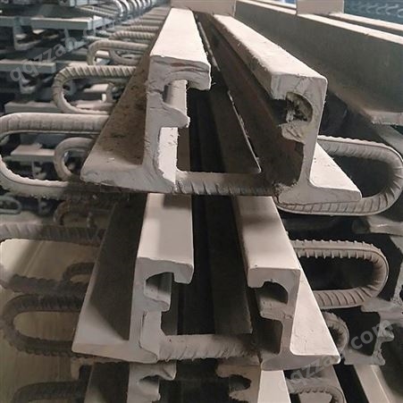 厂家d80型模数式伸缩缝装置 擎天 异型钢单缝式伸缩装置