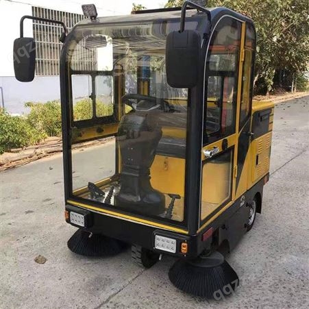 卡博恩电动扫地机 全封闭驾驶式扫地车 环卫小型清扫车