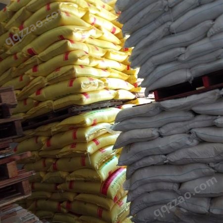 尿素粉,现货供应 工业级尿素粉 尿素大颗粒 小颗粒  农用尿素含量46.4%