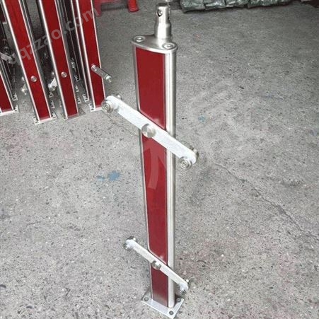 直线式不锈钢护栏立柱 现货批发不锈钢楼梯立柱支持定制佛山厂家