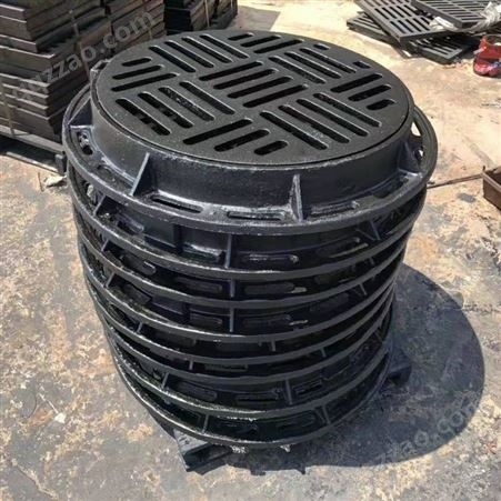 达丰公司生产铸铁井盖   球墨铸铁井盖厂家  达丰生产700   800道路市政消防井盖