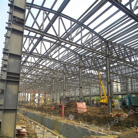 Q235日照钢结构厂房供货商 钢结构仓库工程安装
