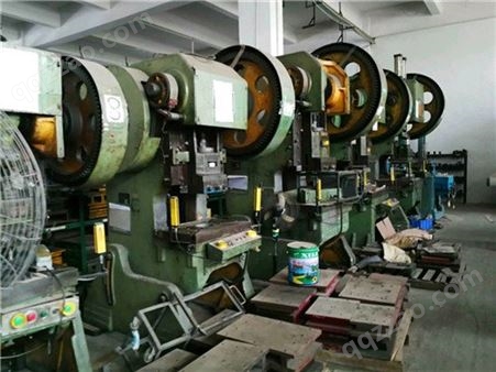 东莞收购二手机械设备 CNC加工中心冲床回收