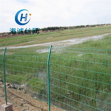 绿色双边丝护栏网 果园菜园圈地绿化隔离铁路防护网