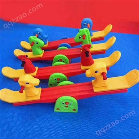 儿童玩具室内跷跷板 幼儿园塑料摇摇马 双人翘翘板现货供应